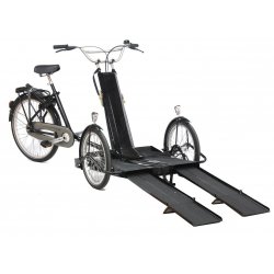Triporteur pour transporter un fauteuil roulant