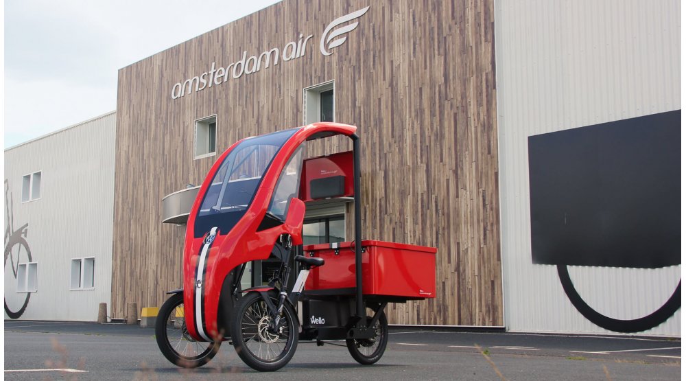 Triporteur électrique Wello Pick-Up Triporteur Wello Pick-Up devant l'atelier Amsterdam Air