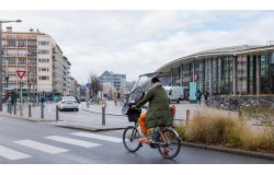 Protection pluie pour le cycliste pour biporteur et triporteur