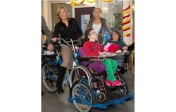 Tricycle transport fauteuil roulant ( version sans assistance électrique)