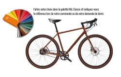Vélo Gravel Tribos avec cadre Diamant couleur RAL 8007 (brun fauve) et transmission Rohloff 14 vitesses