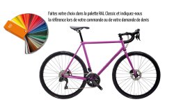 Modèle Eos avec cadre Diamant RAL 4008 et boîte de vitesses automatique Shimano 105 Di2 2×12-vitesses,