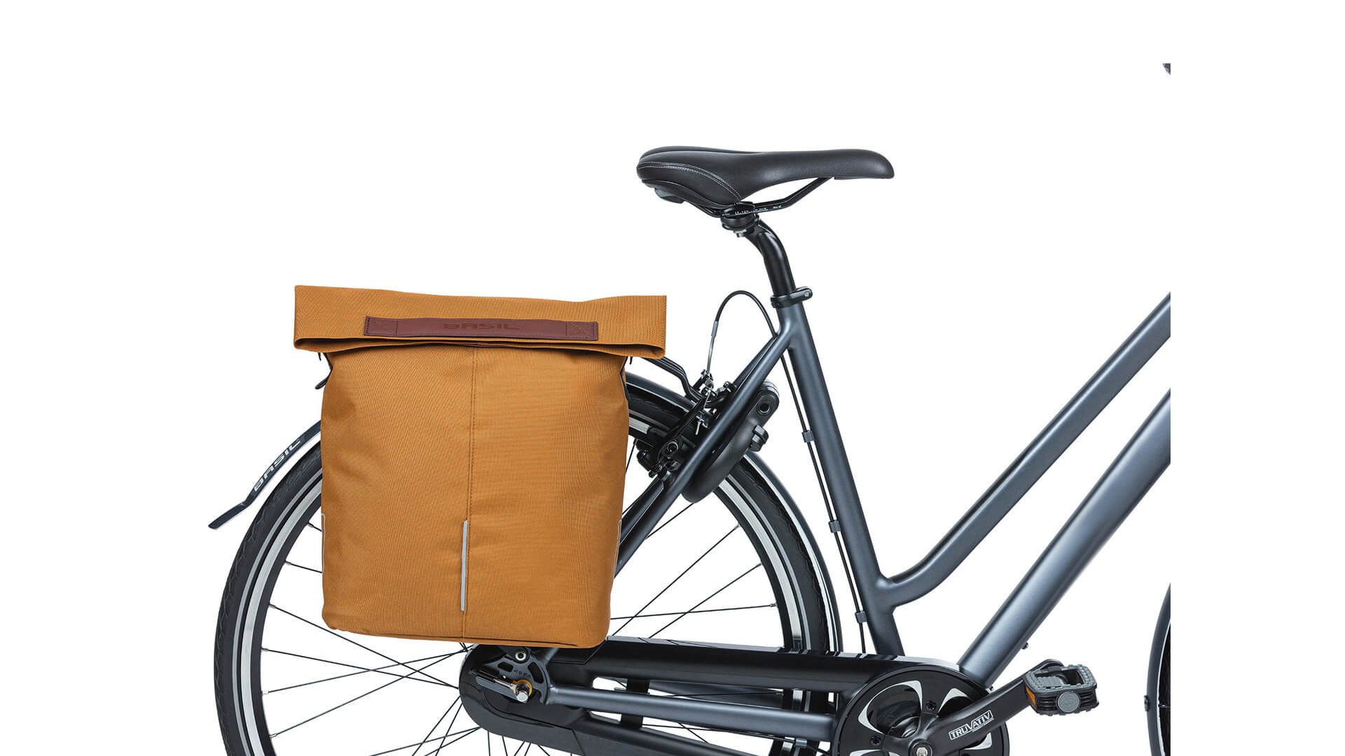 Cette sacoche se fixe facilement au porte bagage arrière de votre vélo