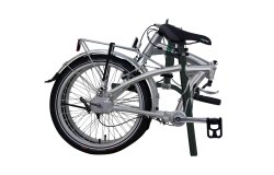 Le Compact plié mesure 86 cm sur 65 cm sur 34 cm
