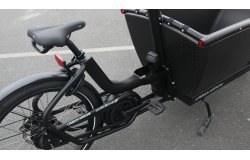 Caisse vue de derrière