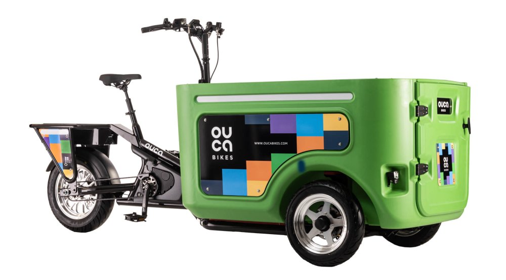 Le triporteur Ouca Transport avec coffre vert pomme