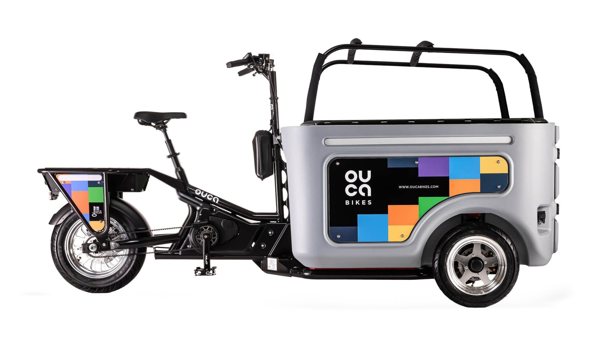 Kiddiebus de Ouca Bikes avec caisse couleur gris clair