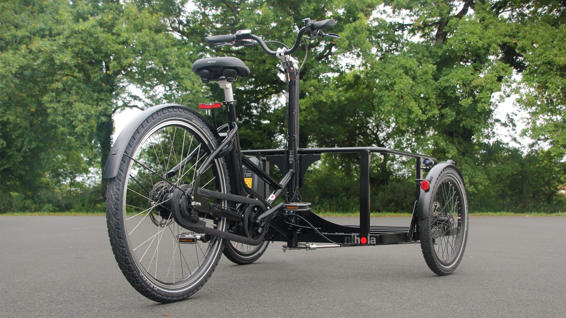 Le triporteur NIHOLA MAXX assistance pédalier avec son nouveau cadre G2