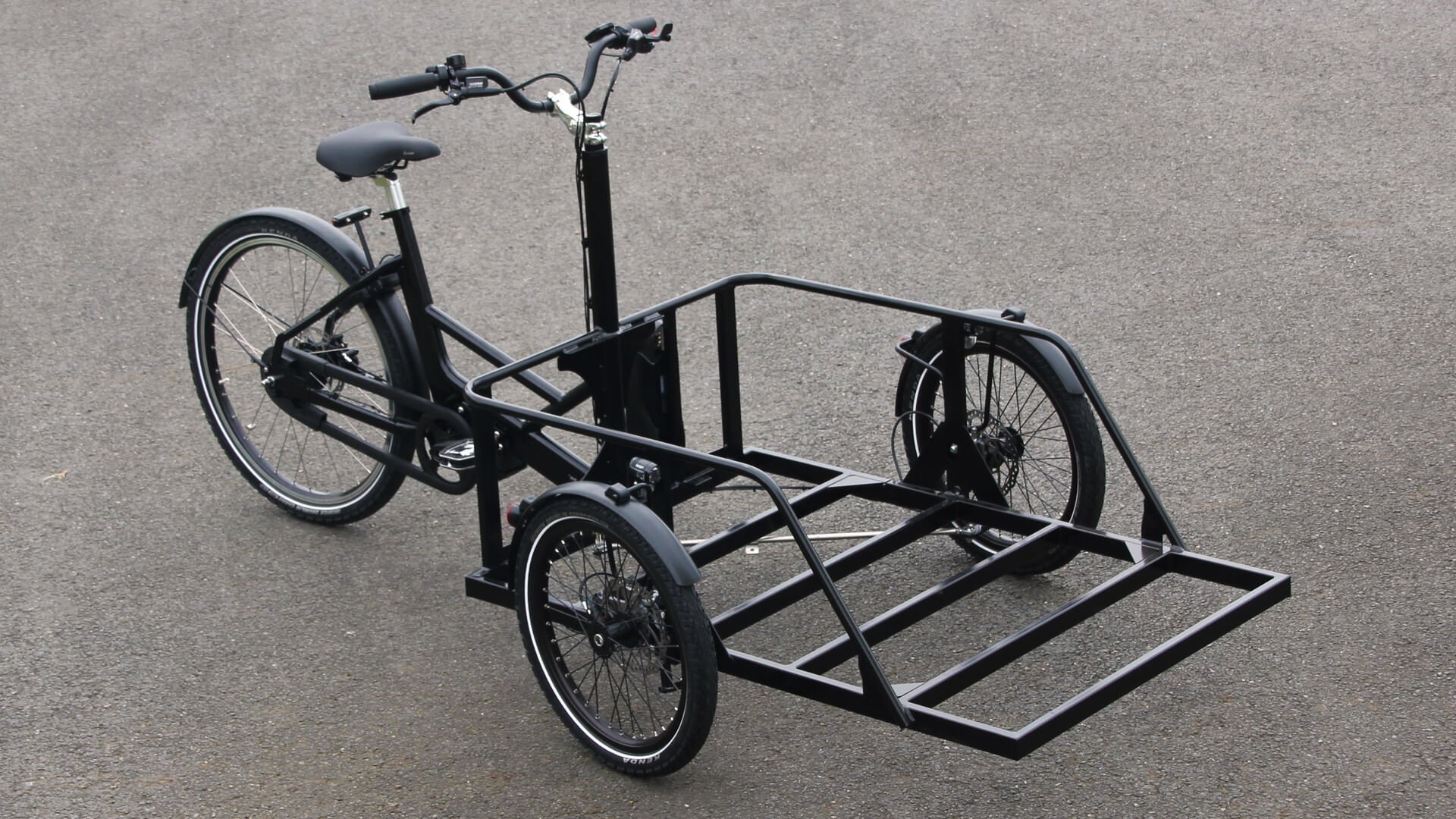 Le triporteur NIHOLA MAXX assistance pédalier avec son nouveau cadre G2