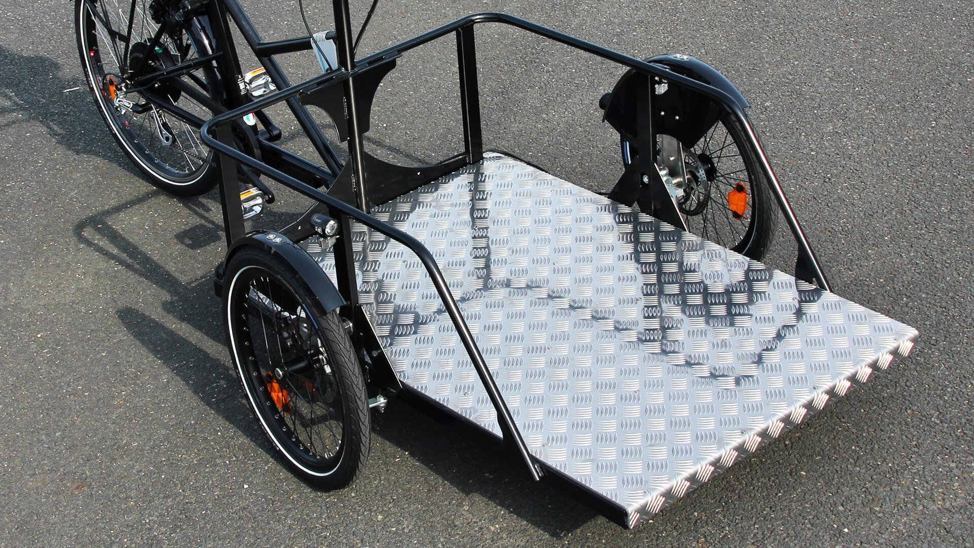 Plancher tôle larmée épaisseur standard