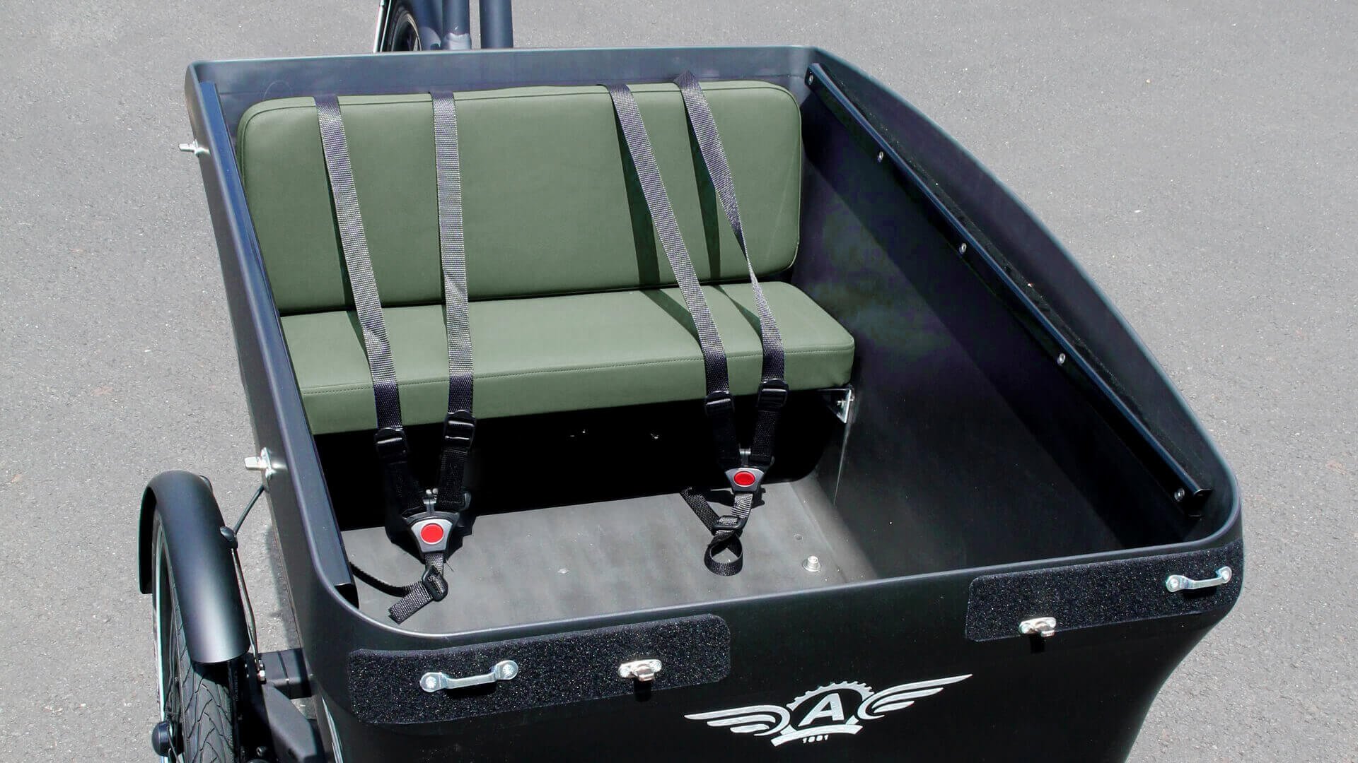 Le banc 2 places couleur vert olive (en option)