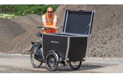 Triporteur livreur Bakfiets Classic avec Flightcase 500L