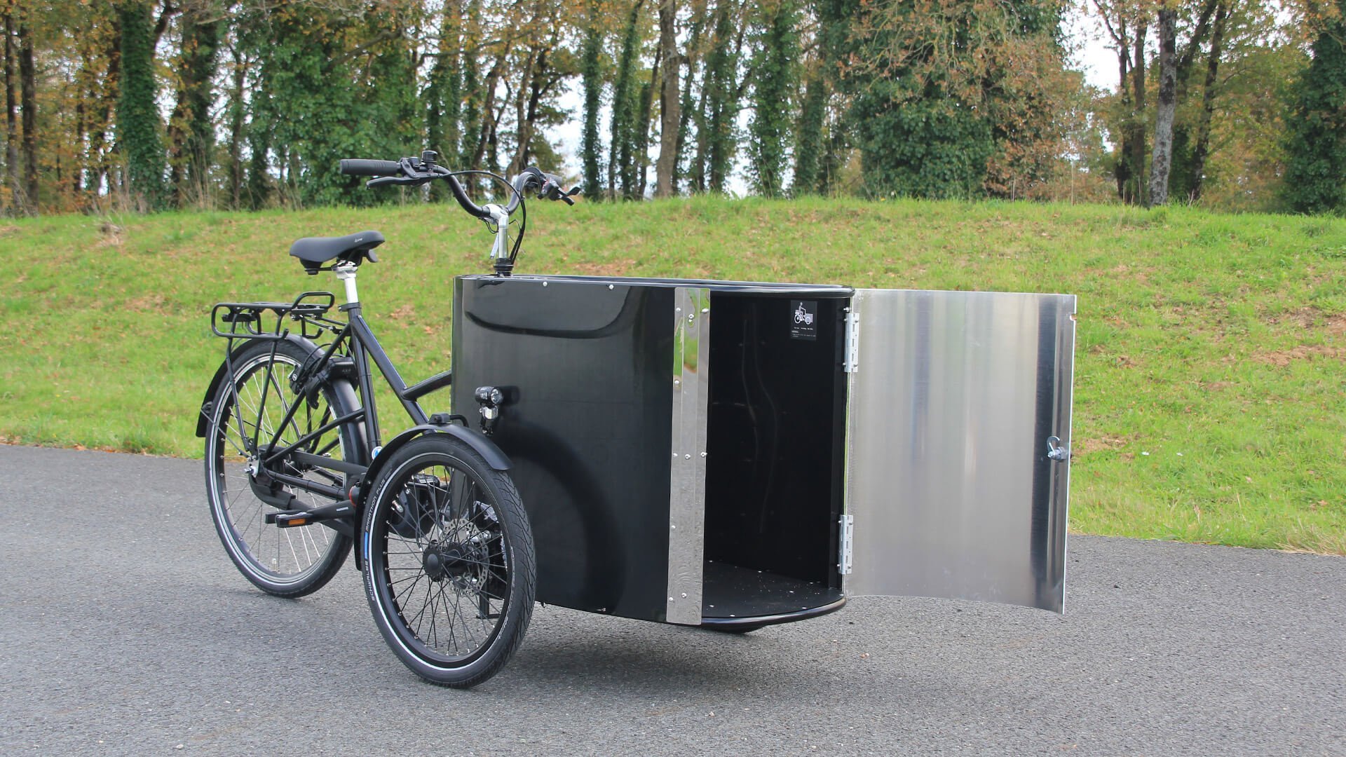 Triporteur Nihola Cargo XL Pro assistance pédalier - Modèle de démonstration