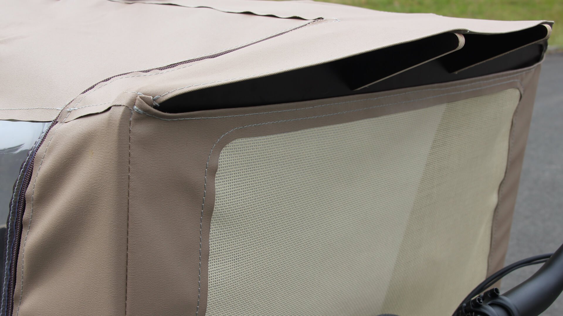 Tente de pluie pour triporteur NIHOLA COMBI 4Family