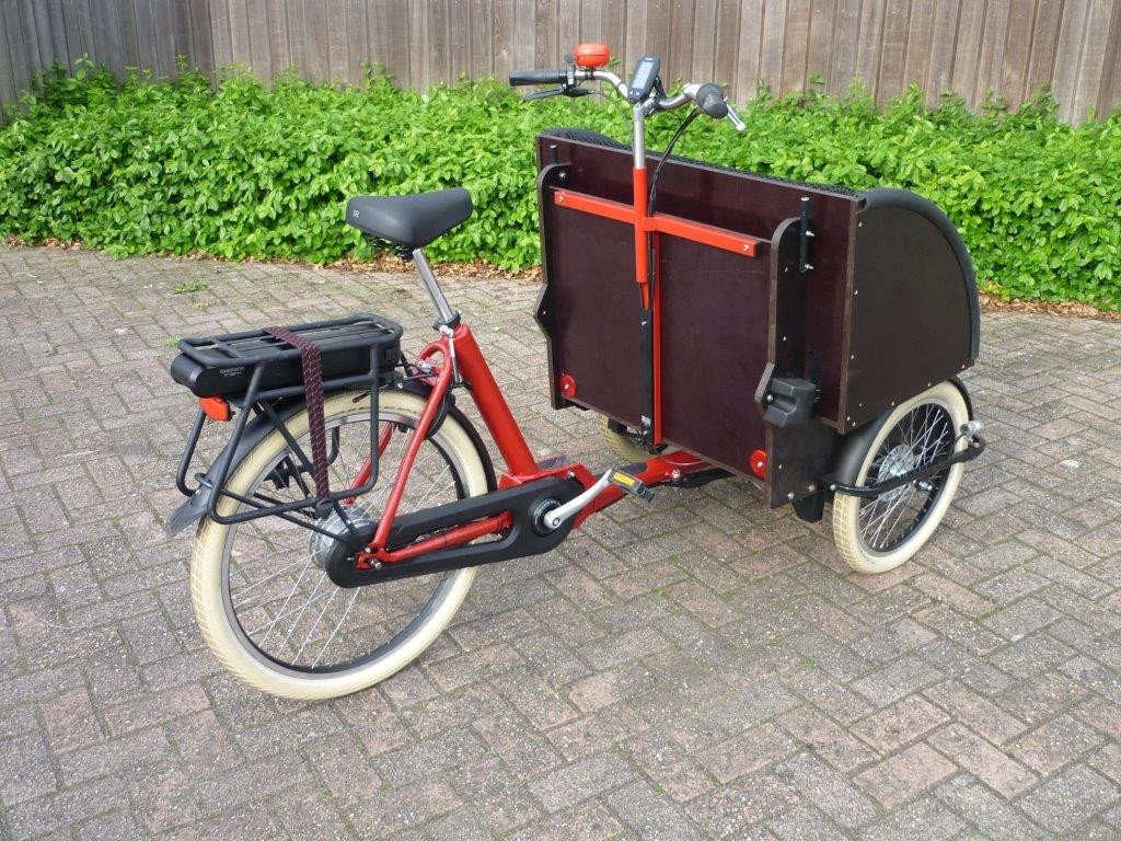 triporteur-velo-taxi-electrique