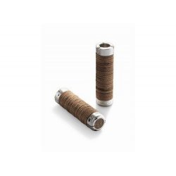 leather_grips___brown_w375_h275_vamiddle_jc95