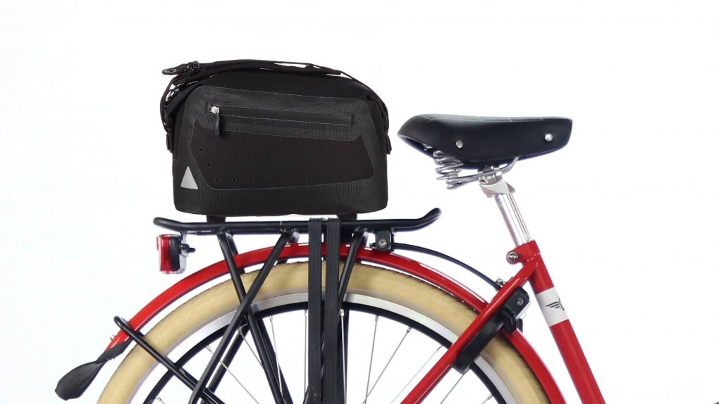 Trunk-Bag Ortlieb installé sur le porte-bagage arrière