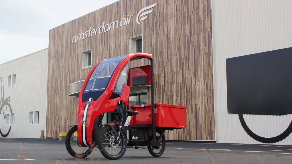 Triporteur électrique Wello Pick-Up Triporteur Wello Pick-Up devant l'atelier Amsterdam Air