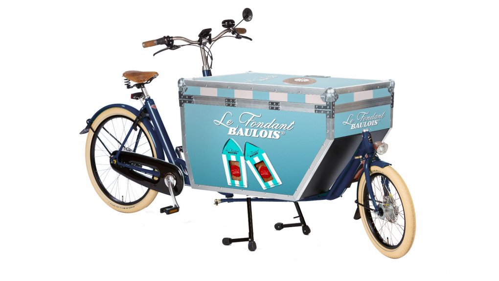 Biporteur Livreur électrique Bakfiets avec caisse Flightcase personnalisée