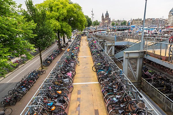 Aux Pays-Bas, commerces et vélos font bon ménage - Amsterdam Air