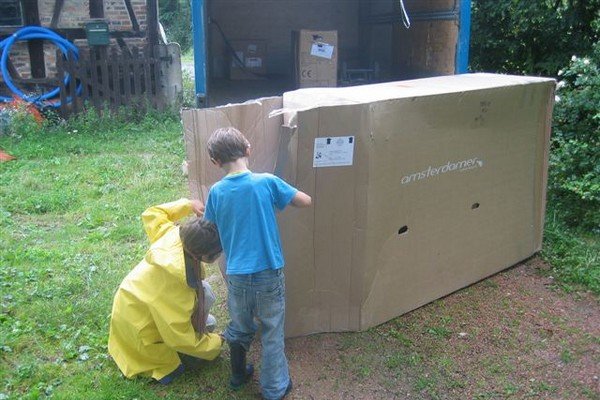 Ouverture du carton vélo tandem de Tanguy