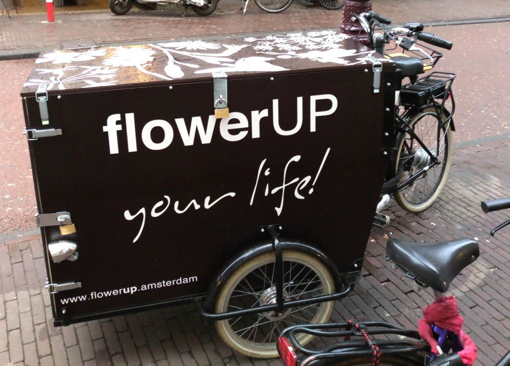 Triporteur fleuriste à Amsterdam