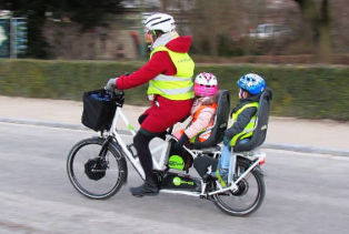 Quel-velo-famille-pour-la-rentree-scolaire-amsterdamair