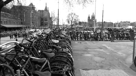 parking velo gare amsterdam - bonus derniere ligne droite