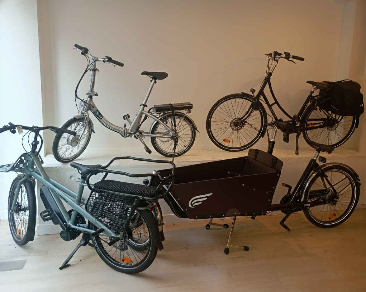 Quelques modèles de vélos disponible à l'essai à la boutique vélo Amsterdam Air