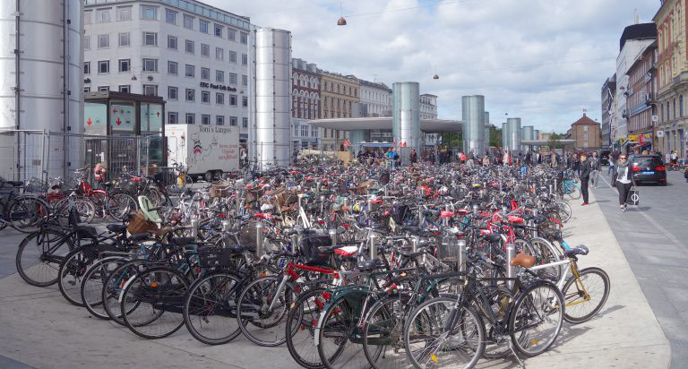 Parking velo aéroport copenhague