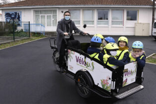 Le vélobus flambant neuf de Saint-Sébastien-sur-Loire