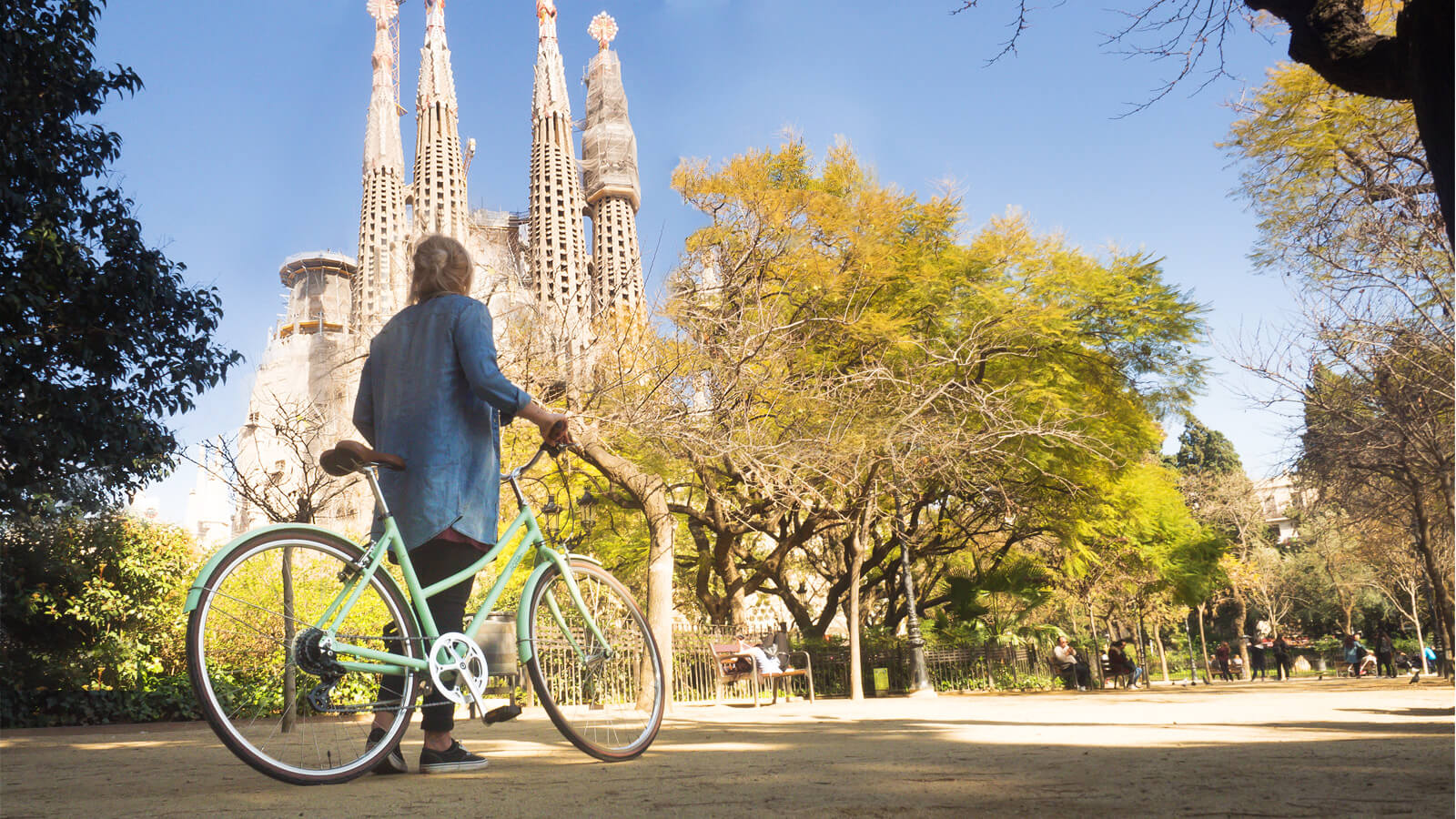 Un vélo devant la Sagrada Família