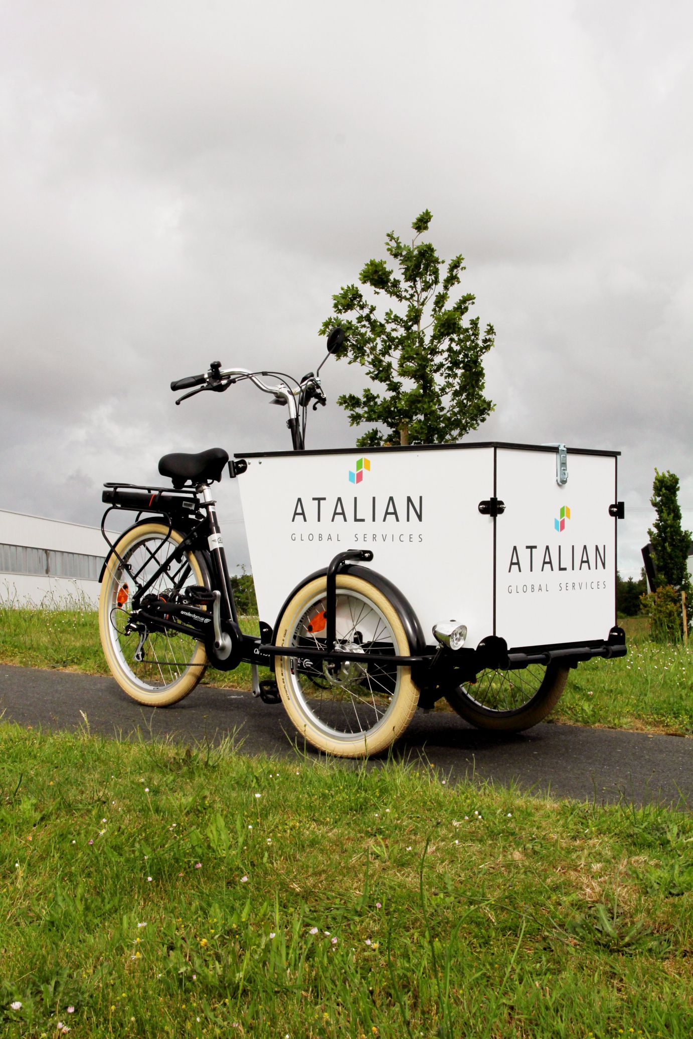 Atalian - Triporteur Livreur électrique Amsterdam Air Pro.