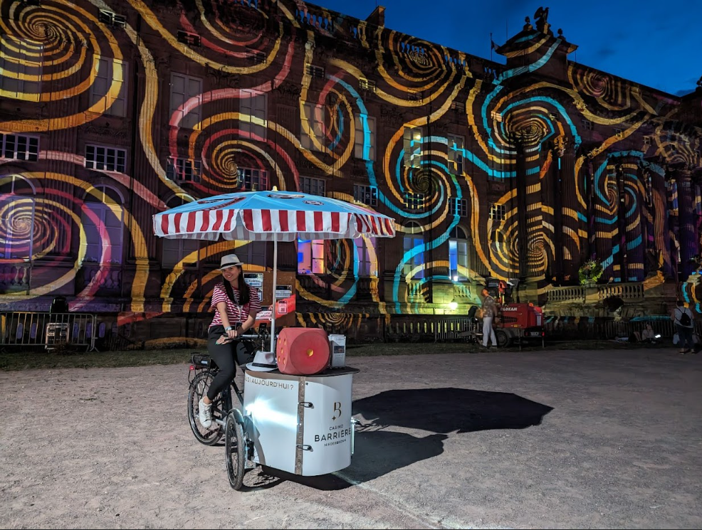 Triporteur NIHOLA CARGO XL Événementiel avec parasol